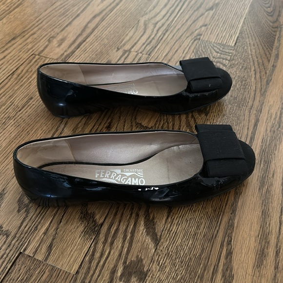 Ferragamo women Flats - Picture 2 of 4